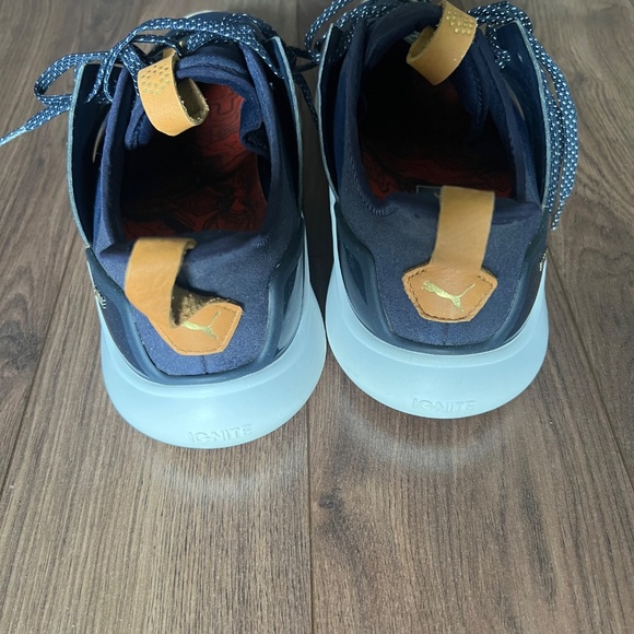 Puma golf shoes - Picture 3 of 4